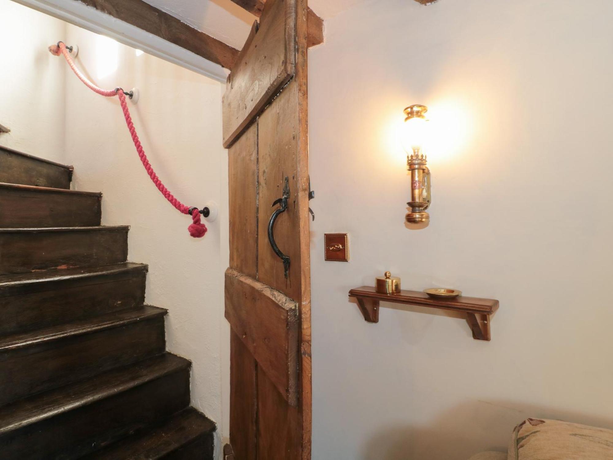 Pike Cottage Acton Turville Exterior photo